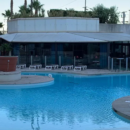 Le Palm Azur - Vue Sur Les Iles De Lerins 칸느